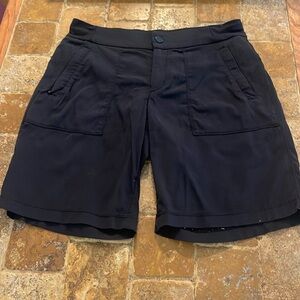 Athleta shorts size 2, black, with zippered pockets